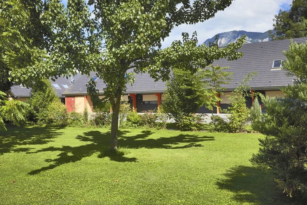 Campanile Aix-Les-Bains Hotel Exterior photo