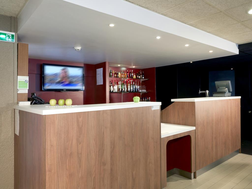 Campanile Aix-Les-Bains Hotel Exterior photo